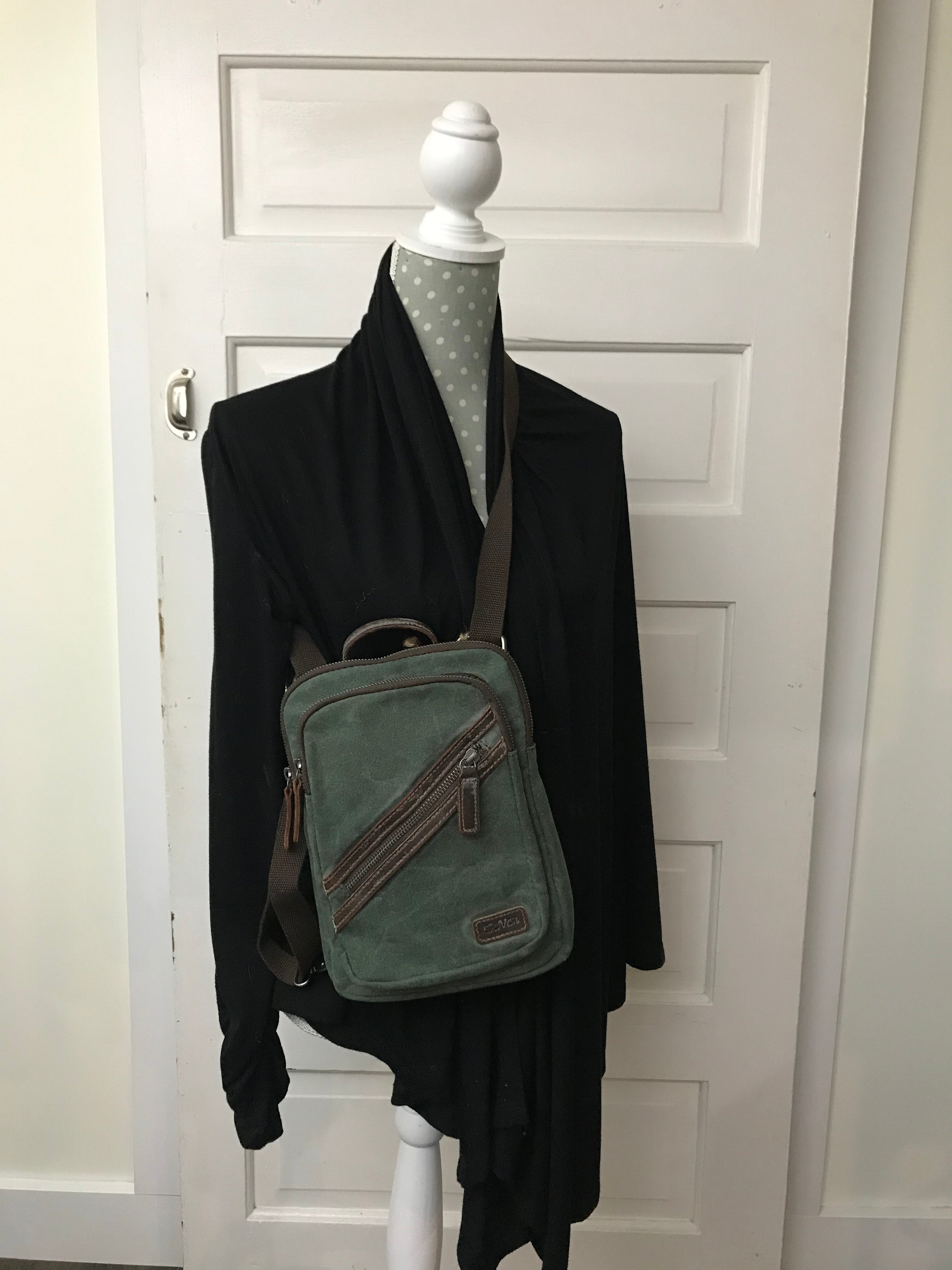 daVan backpack / small shoulder bag - green