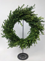 Load image into Gallery viewer, 16&quot; round boxwood wreath
