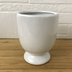 4" white footed plant pot