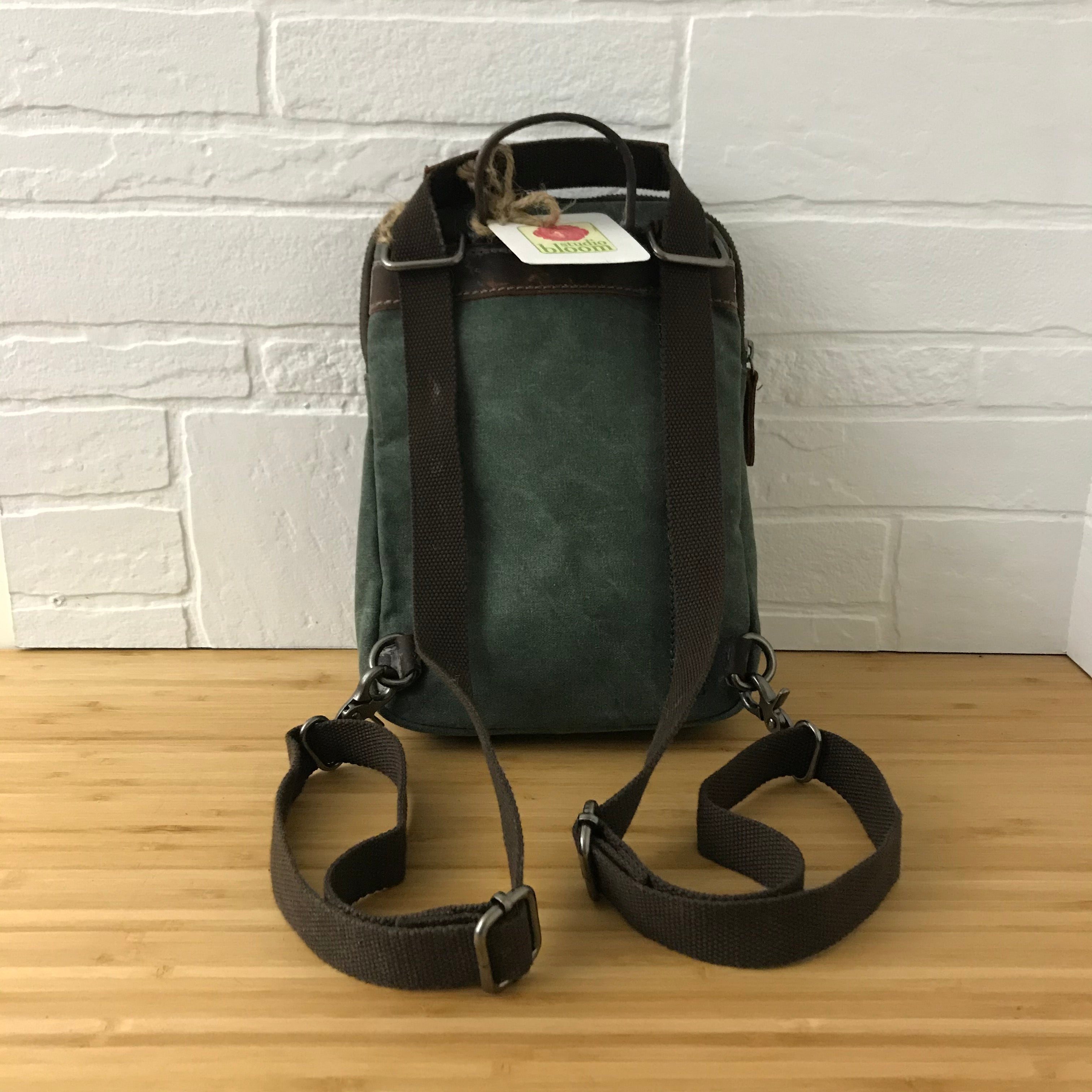 daVan backpack / small shoulder bag - khaki