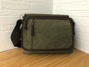 daVan messenger style bag