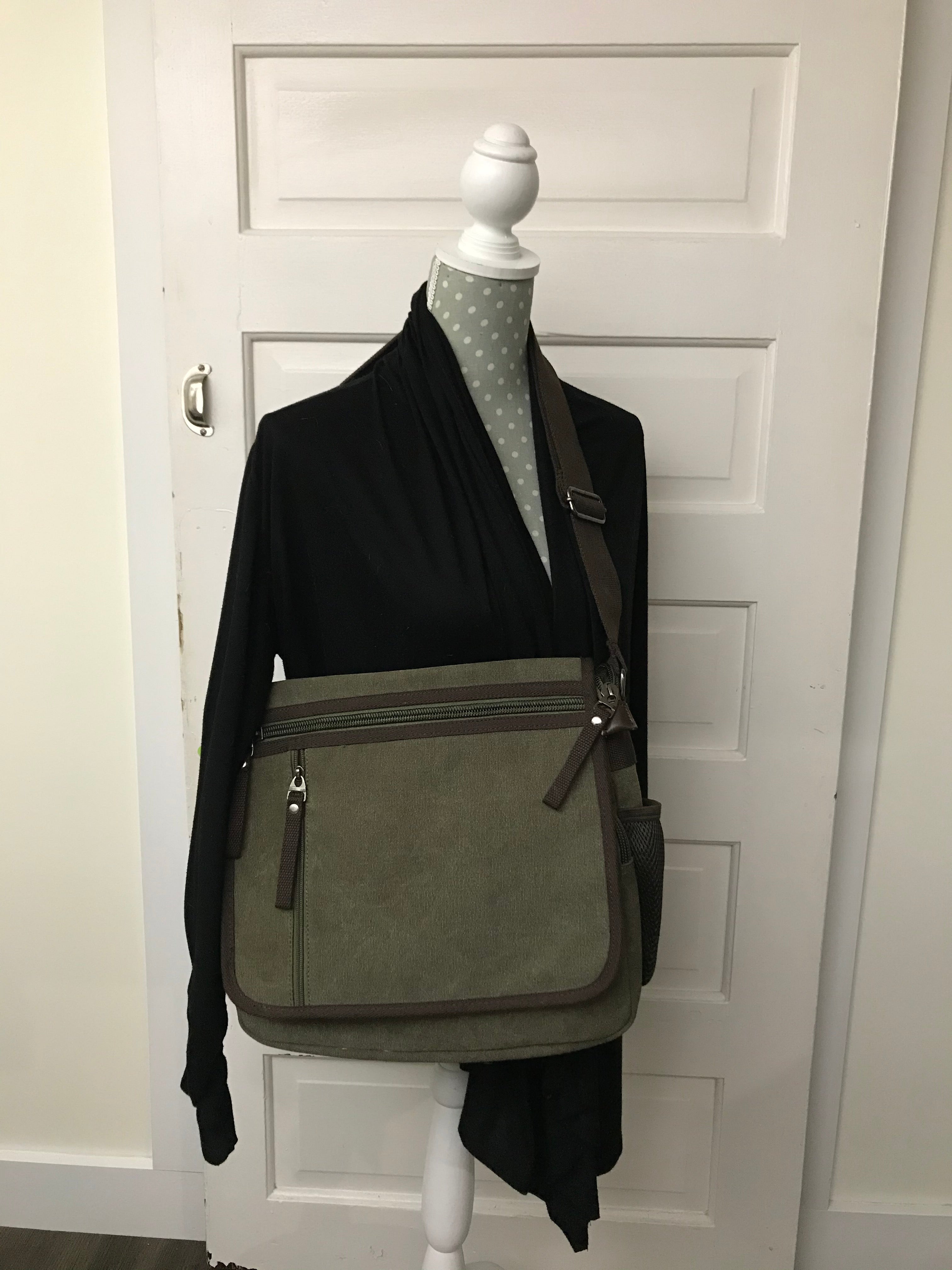 Messenger Bags – Davan Designs