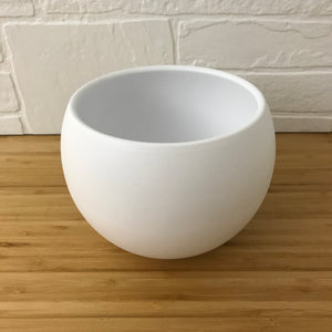 4" white round plant pot